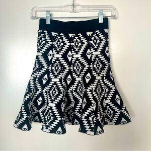 Pattern skirt